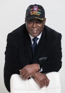 Rolland Steele pic